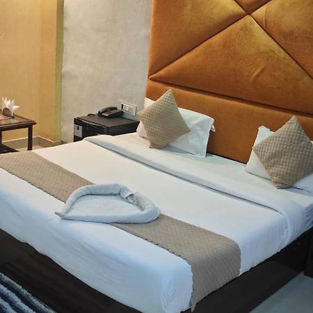 Hotel Grand City New Delhi Ngoại thất bức ảnh