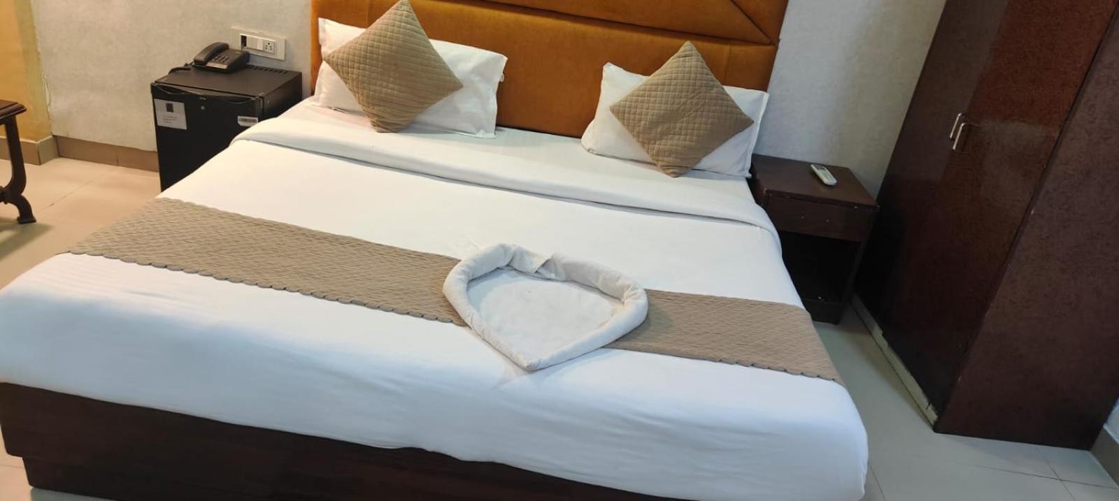 Hotel Grand City New Delhi Ngoại thất bức ảnh